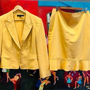 Goldish Yellow Anne Klein Suit-New Without Tags-Stunning!!!!